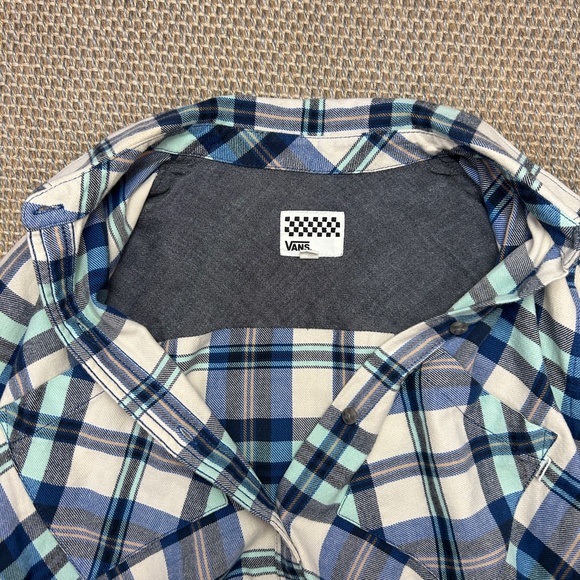 Vans Flannel Long Sleeve Plaid Button Up Shirt - Picture 2 of 11